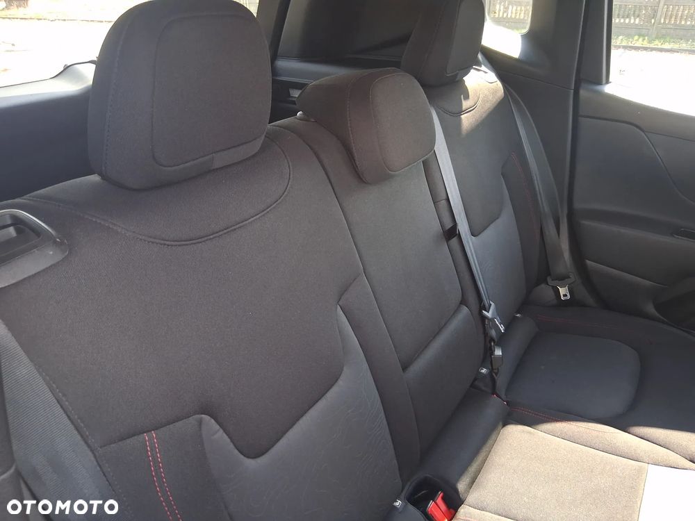 Jeep Renegade - 29