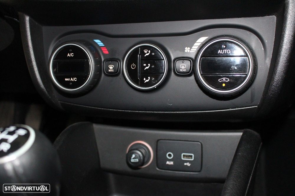 Fiat Tipo 1.3 M-Jet Lounge J17 - 29