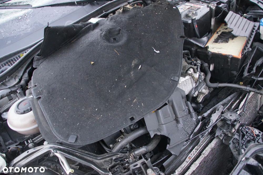 Auto na części - Skoda Superb III 2.0 TDI 150 KM DFGA QFZ LF7M 2018R Silnik Skrzynia Drzwi Zderzak Błotnik Klapa Lampa Lusterko Klamka Deska Kokpit Sterownik Moduł Czujnik Licznik Wyświetlacz Kierownica Panel - 17