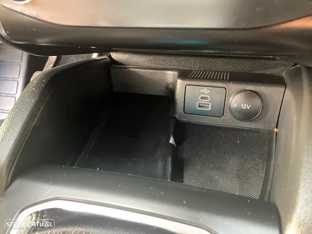 Ford Focus 1.0 EcoBoost Hybrid ACTIVE DESIGN - 31