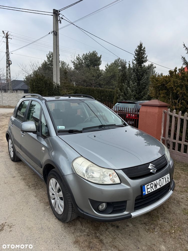 Suzuki SX4 1.9 DDiS DPF 4x4 Comfort - 2