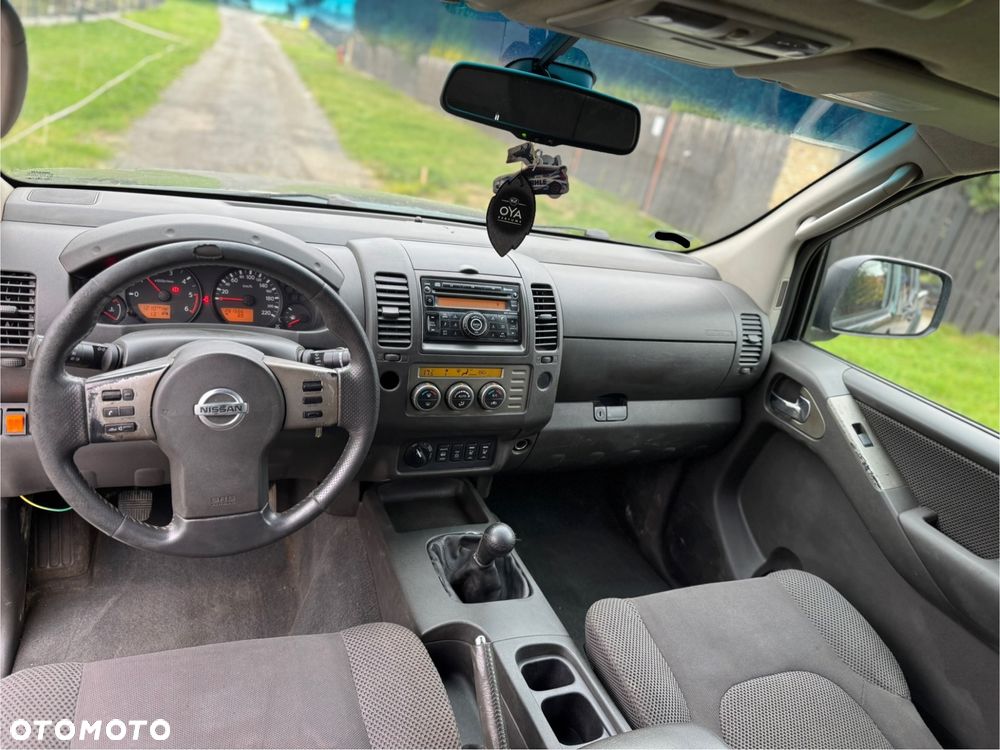 Nissan Navara 2.5 D SE Limited - 5