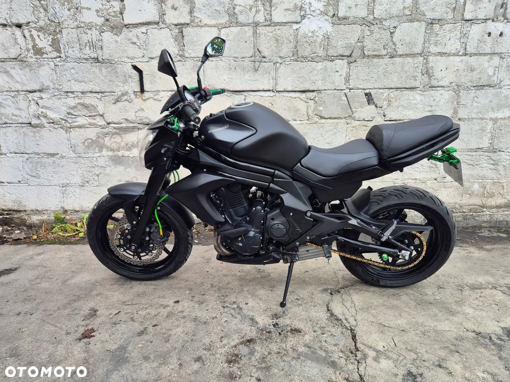 Kawasaki ER - 13
