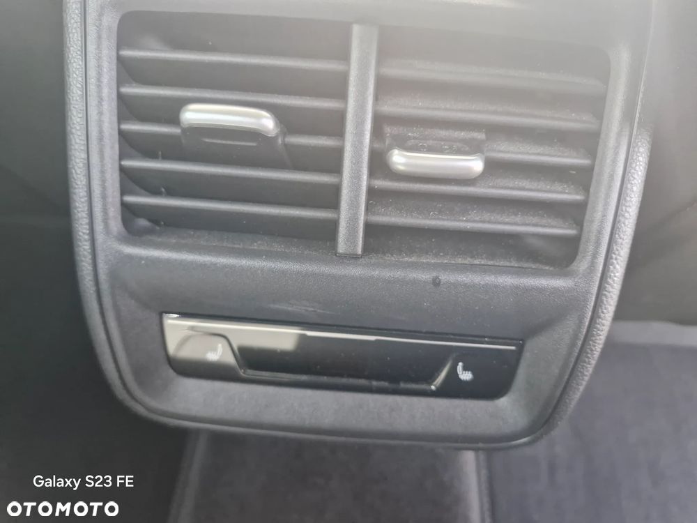 Volkswagen Passat - 20