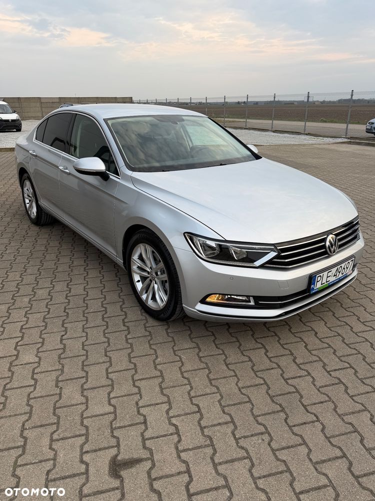 Volkswagen Passat 1.8 TSI (BlueMotion Technology) DSG Comfortline - 9