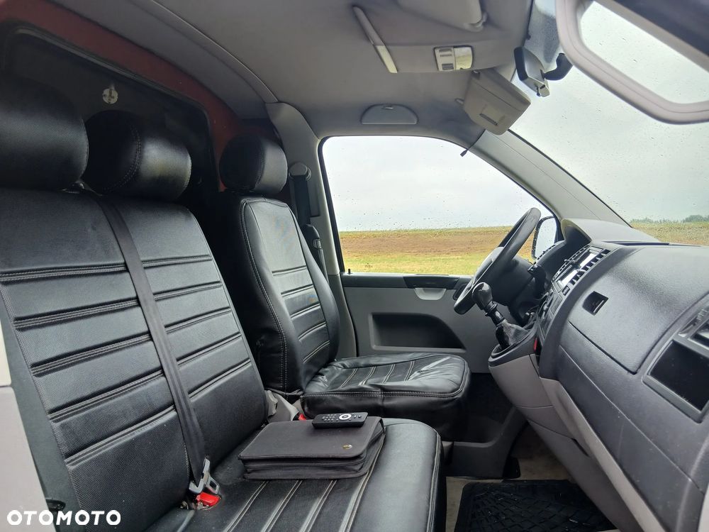 Volkswagen TRANSPORTER - 11