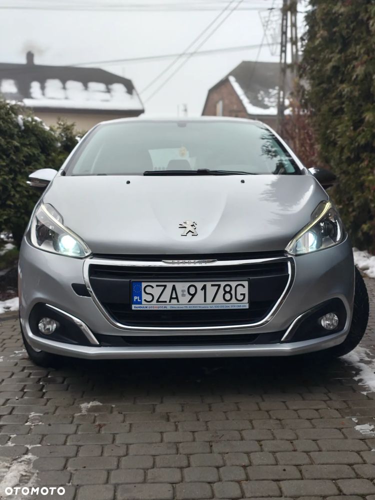 Peugeot 208 1.2 PureTech Style - 8