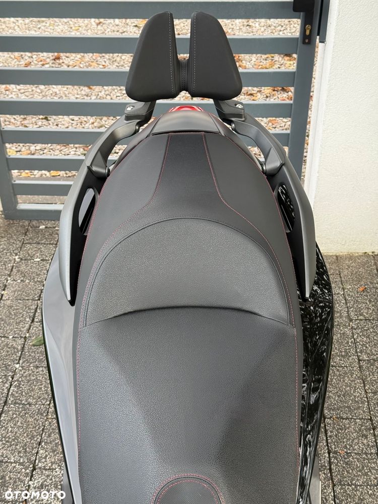 Honda NSS - 40