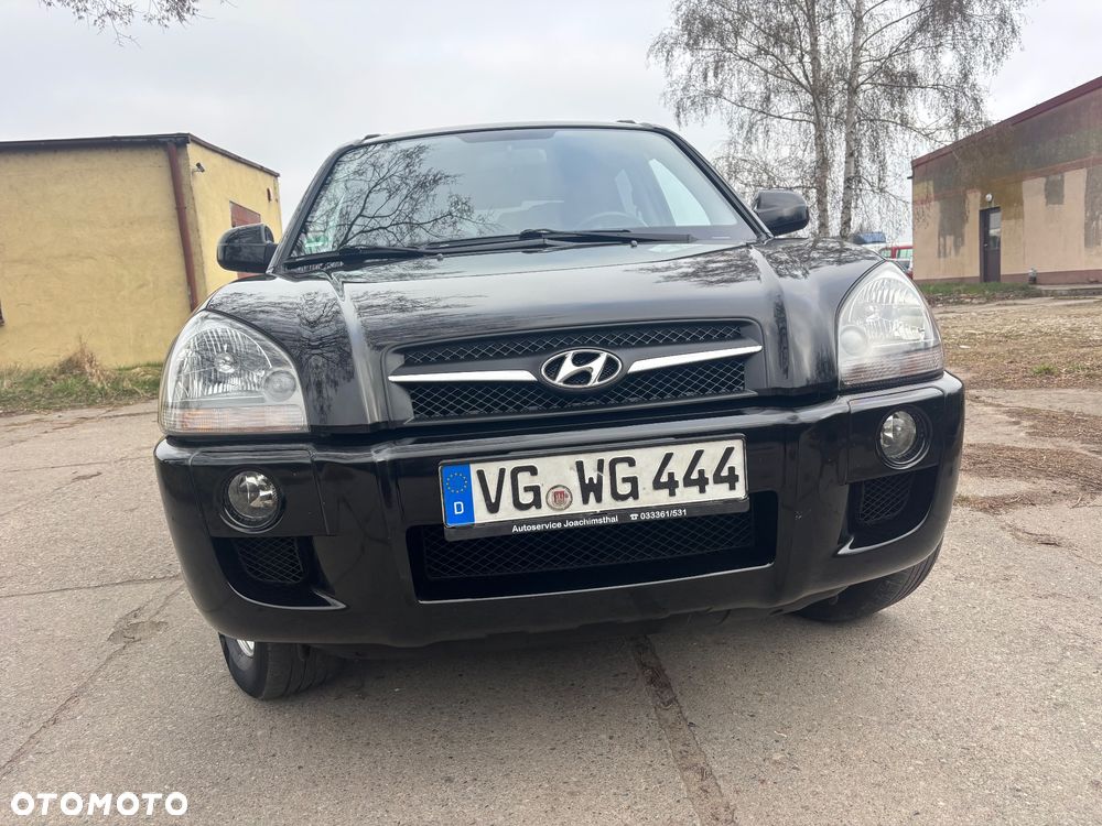 Hyundai Tucson 2.0 2WD GLS - 11