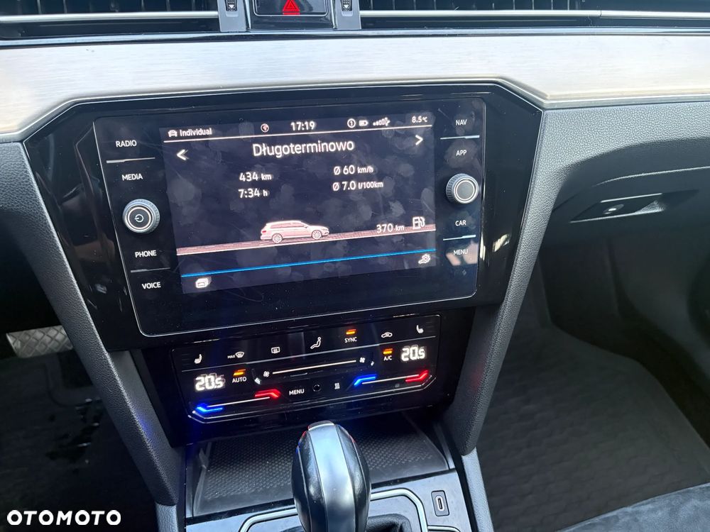 Volkswagen Passat 2.0 TDI 4Mot Elegance DSG - 12