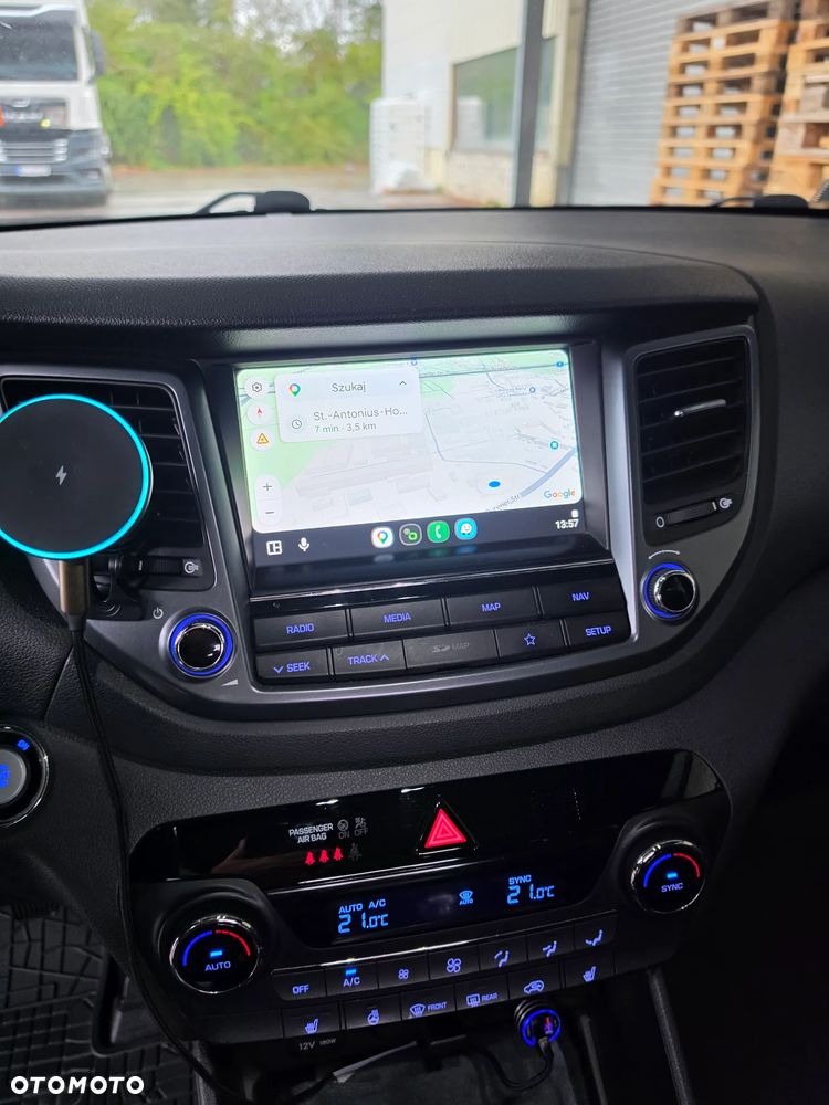 Hyundai Tucson 2.0 CRDI BlueDrive GO Plus 2WD - 25