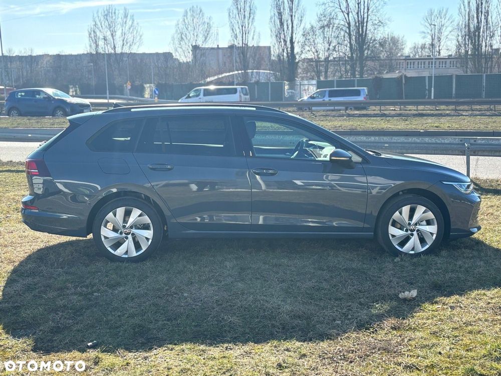 Volkswagen Golf Variant - 8