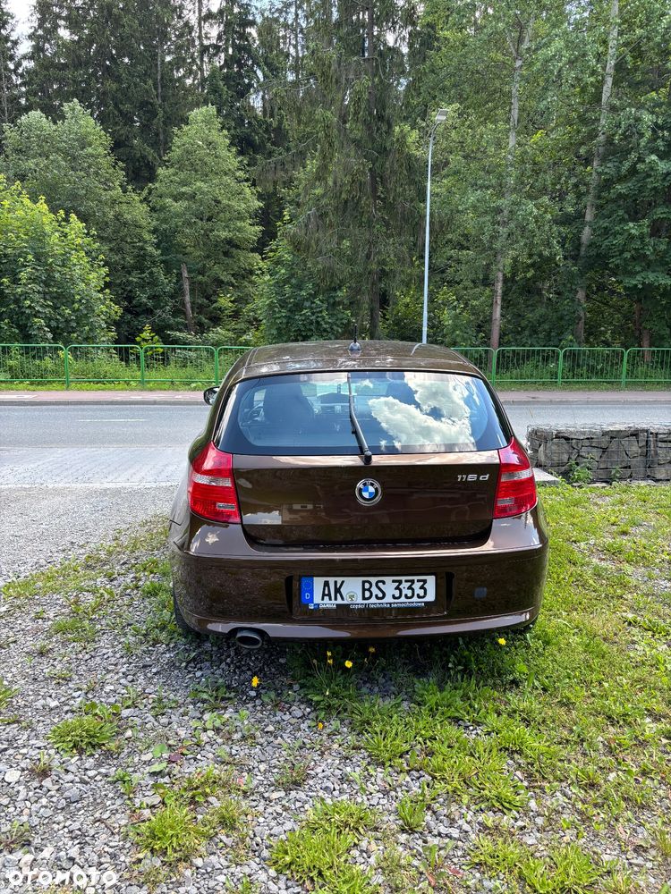 BMW Seria 1 116d - 17