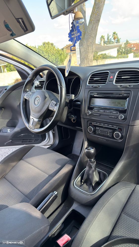 VW Golf 1.6 TDi Confortline - 7