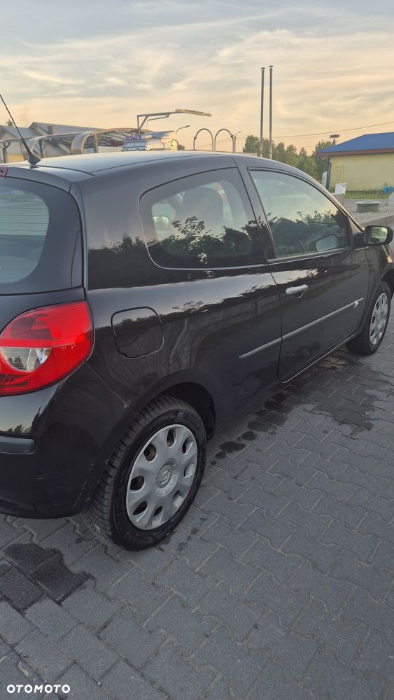 Renault Clio - 4