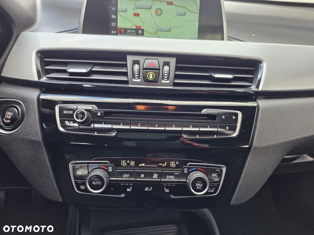 BMW X1 sDrive18i - 22