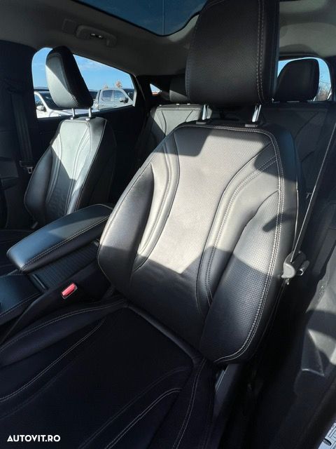 Ford Mustang Mach-E RWD Standard Range 198 kW Base - 19