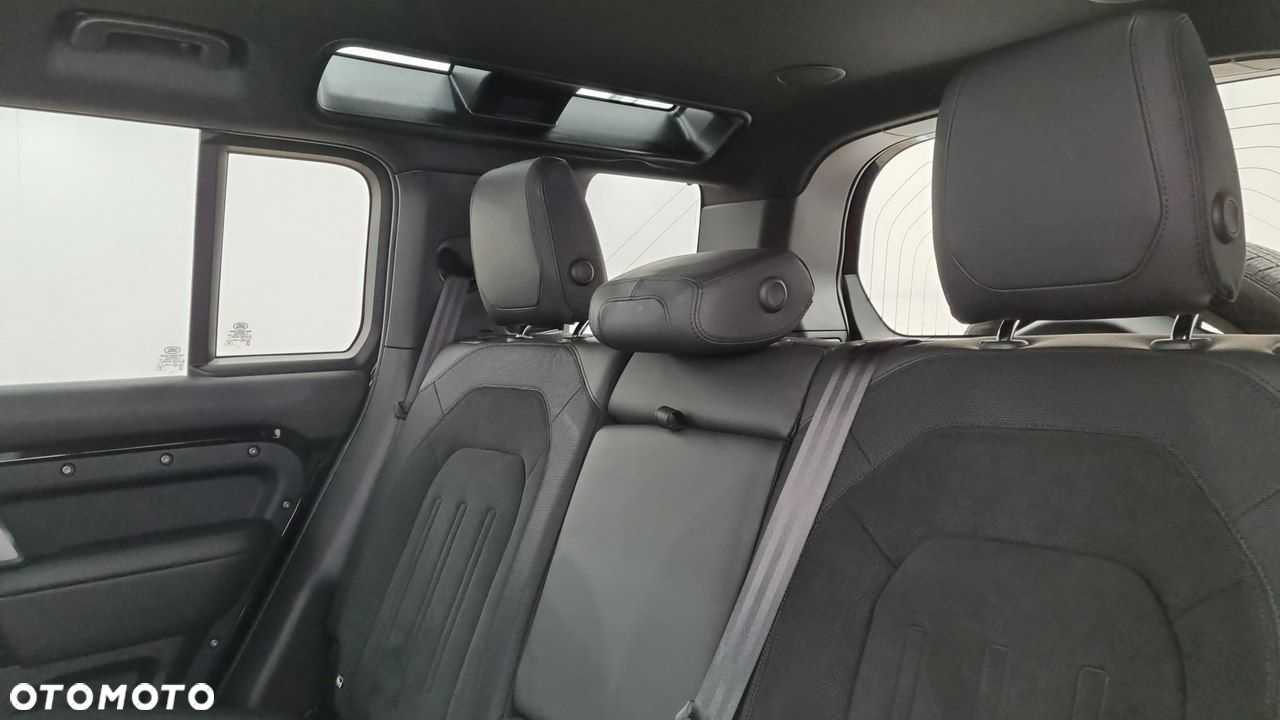 Land Rover Defender 110 5.0 P525 V8 - 14