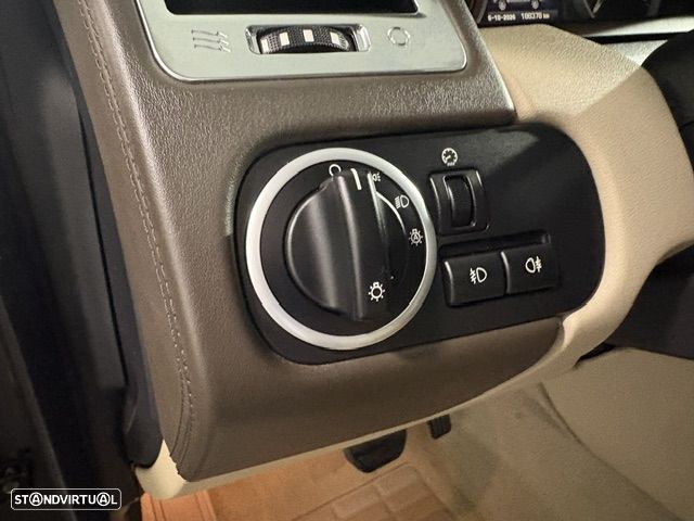 Land Rover Range Rover Sport 3.0 TDV6 HSE - 23