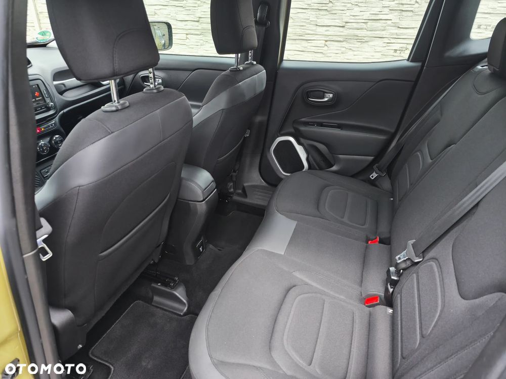 Jeep Renegade 1.4 MultiAir Limited - 9