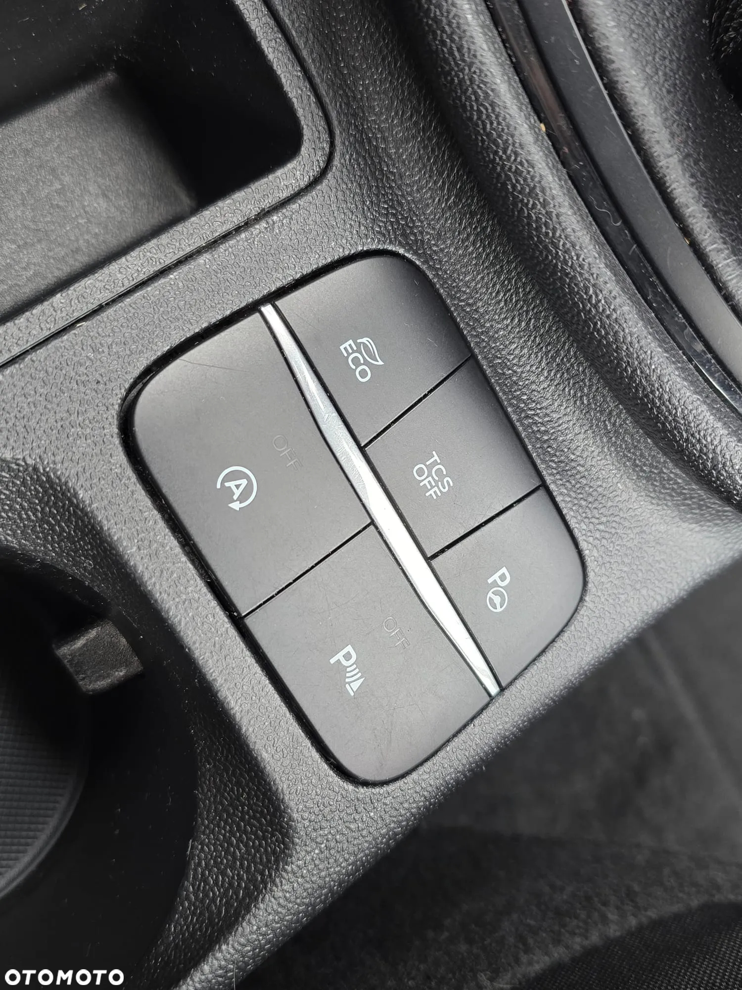 Ford Fiesta 1.0 EcoBoost S&S COOL&CONNECT - 35