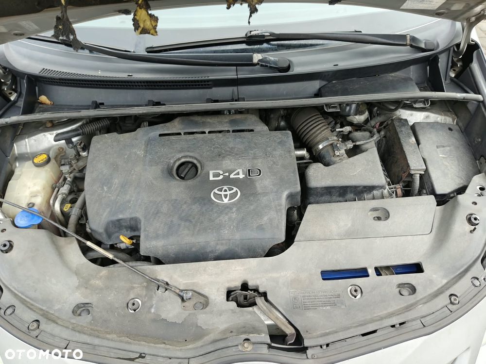 Toyota Verso 2.0 D-4D Premium - 20