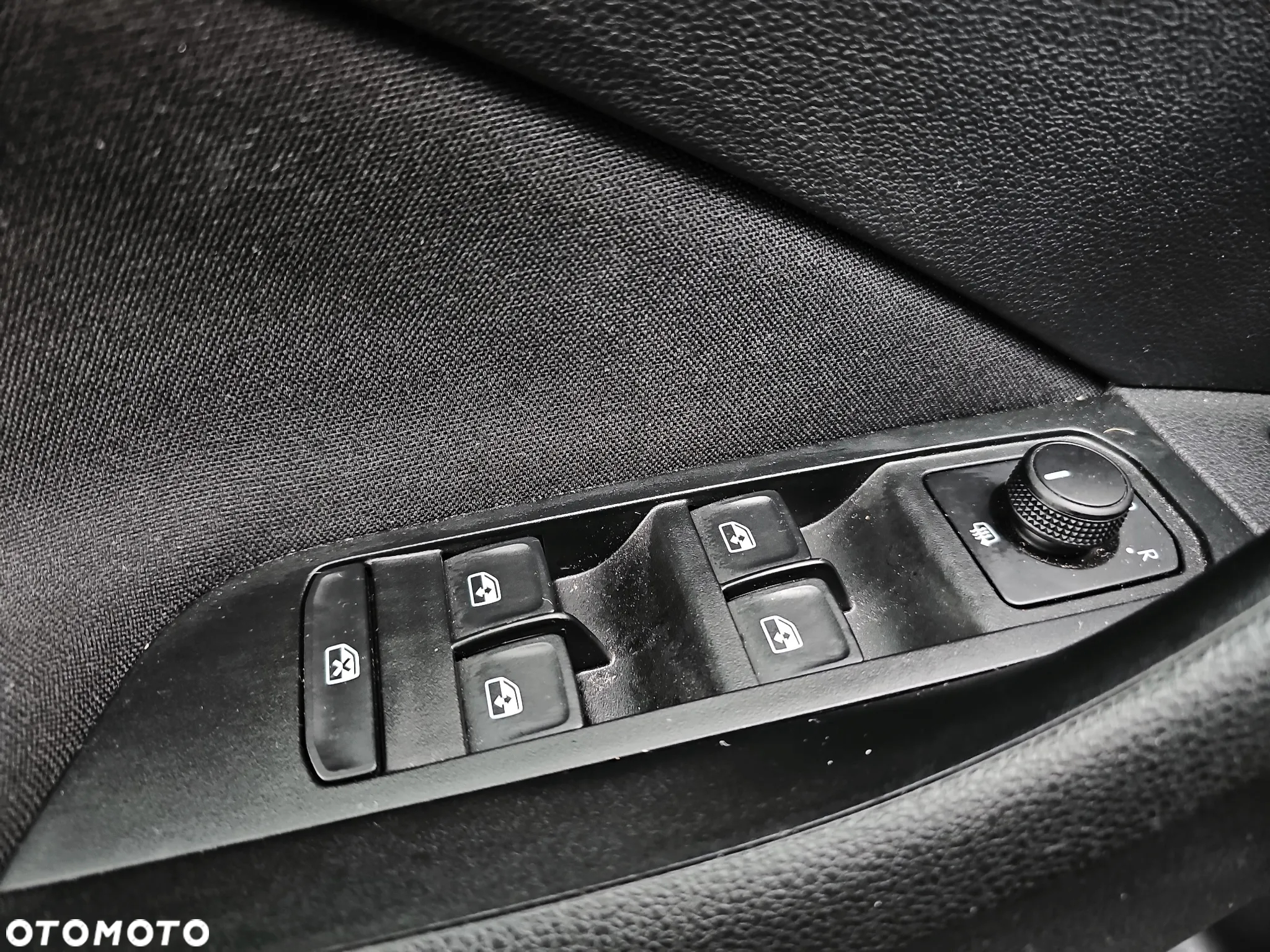 Skoda Kamiq 1.0 TSI Ambition DSG - 14