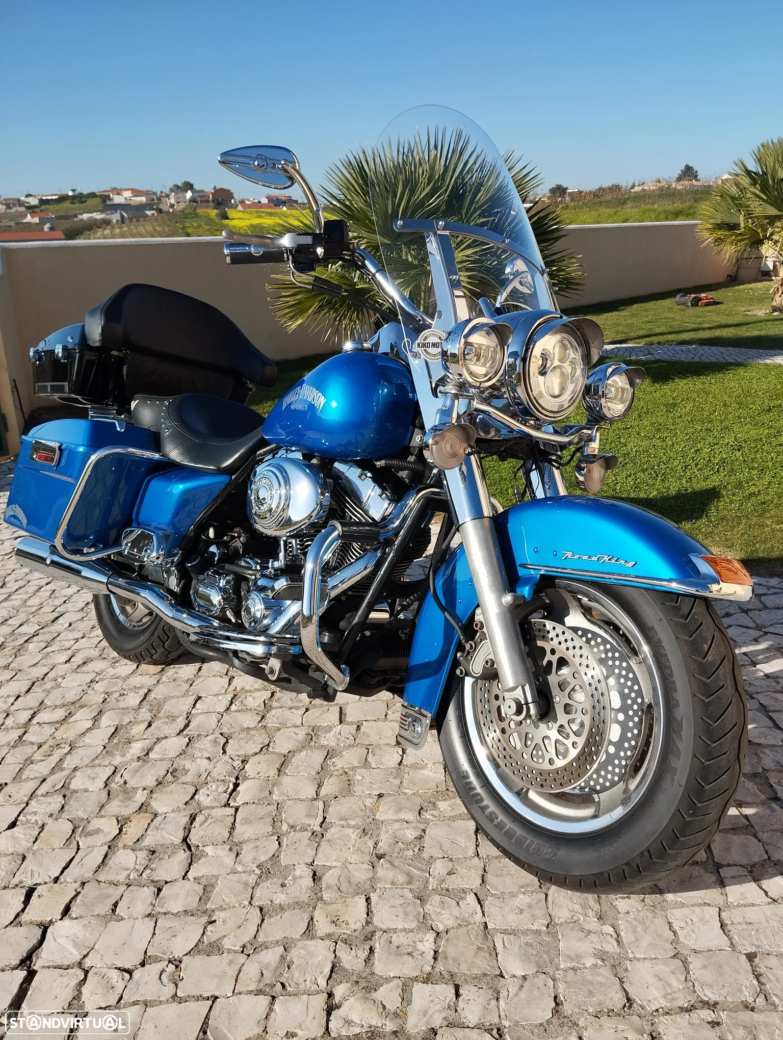 Harley-Davidson FLHRCI Road King - 2