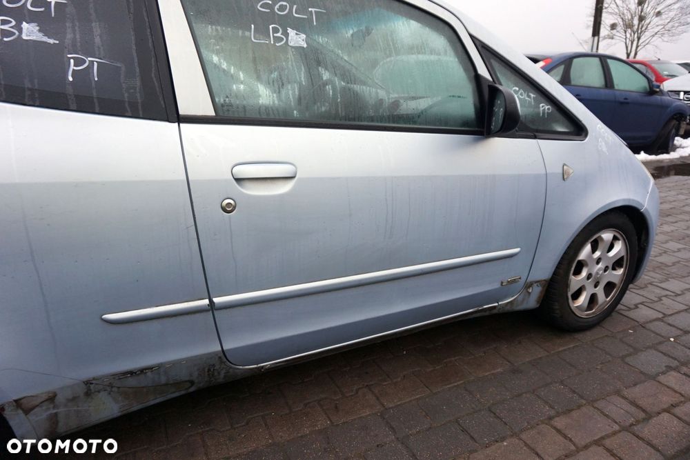 DRZWI PRZEDNIE PRAWE COLT VI Z30 3D HB T42  SREBRNY MITSUBISHI 2004-2008 - 2
