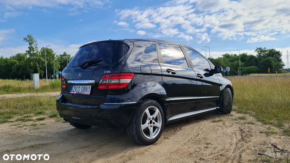 Mercedes-Benz Klasa B 180 CDI - 9