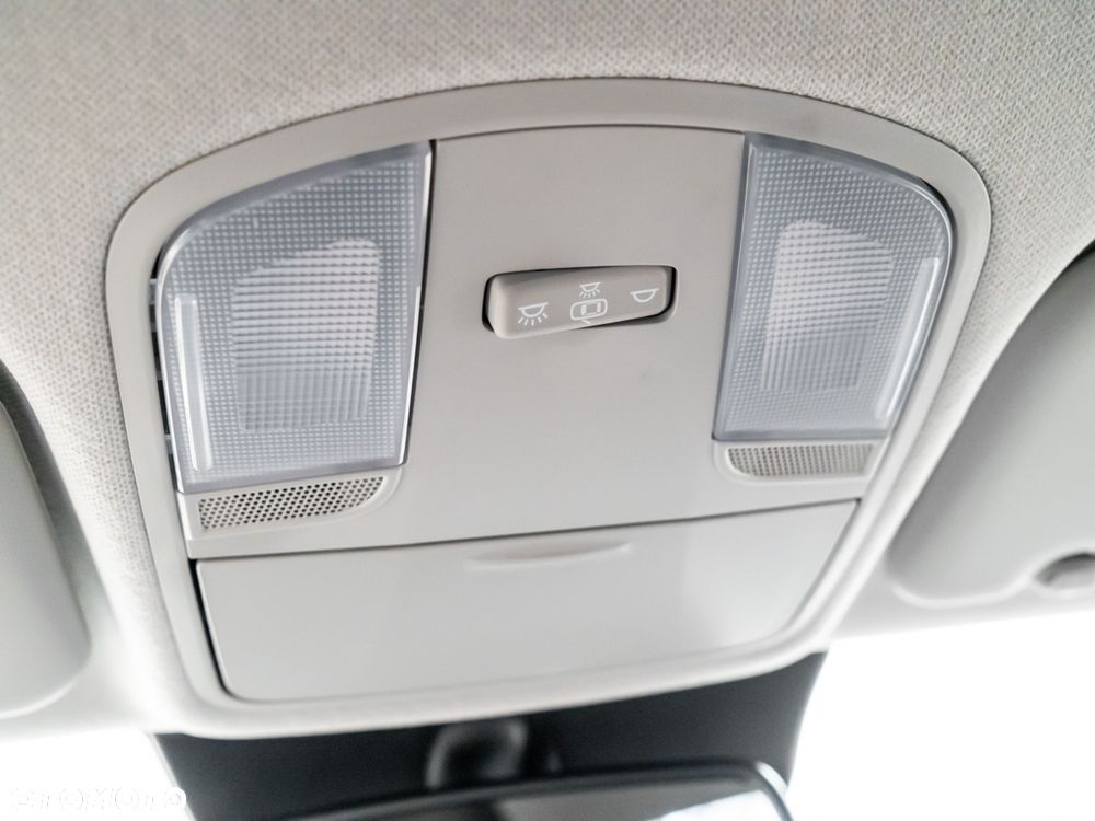Kia Stonic 1.0 T-GDI L Business Line - 28