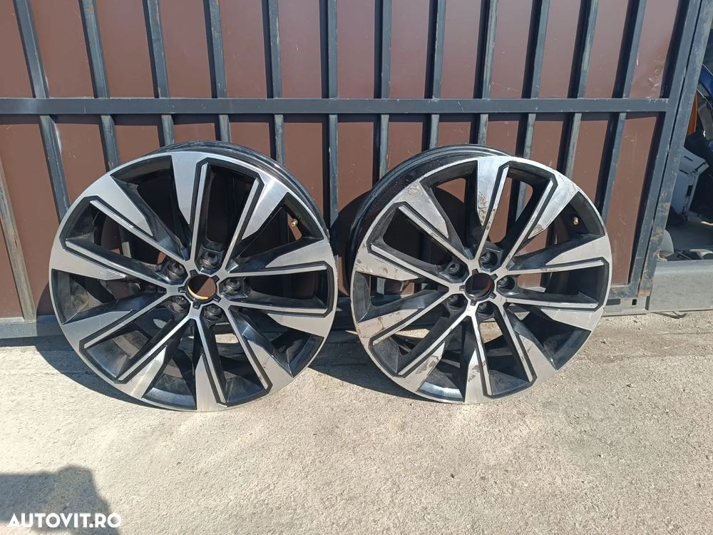 JANTA  ALIAJ R19 Renault Austral