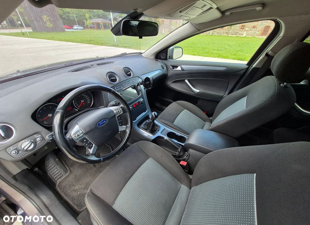 Ford Mondeo 1.6 Ti-VCT Trend - 22