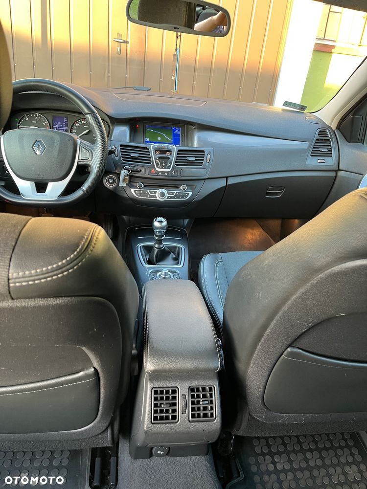 Renault Laguna 2.0 dCi FAP Exception - 13