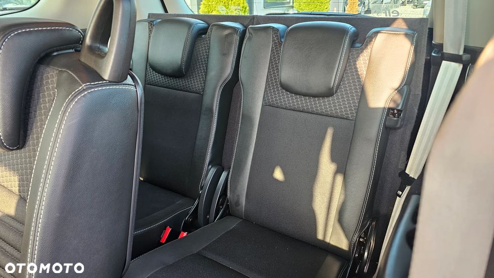 Renault Scenic dCi 130 FAP Start & Stop Bose Edition - 19