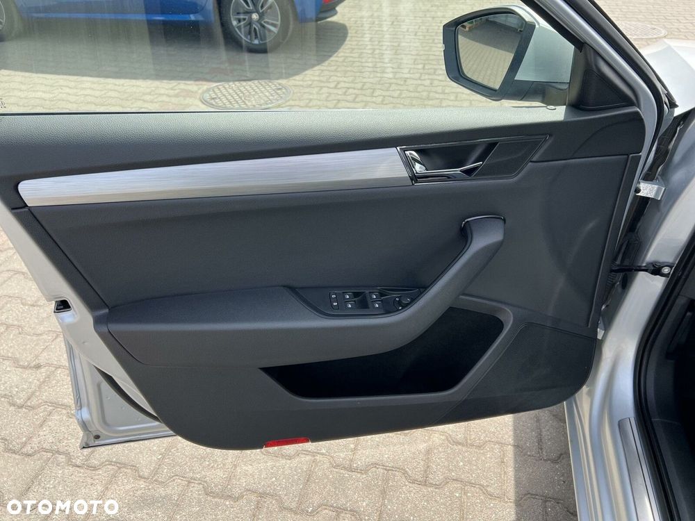 Skoda Superb 1.5 TSI Ambition DSG - 19