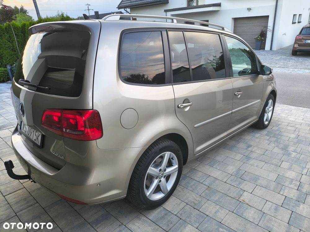 Volkswagen Touran 2.0 TDI DPF Cross DSG - 7