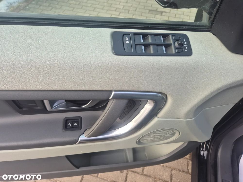 Land Rover Discovery Sport - 13
