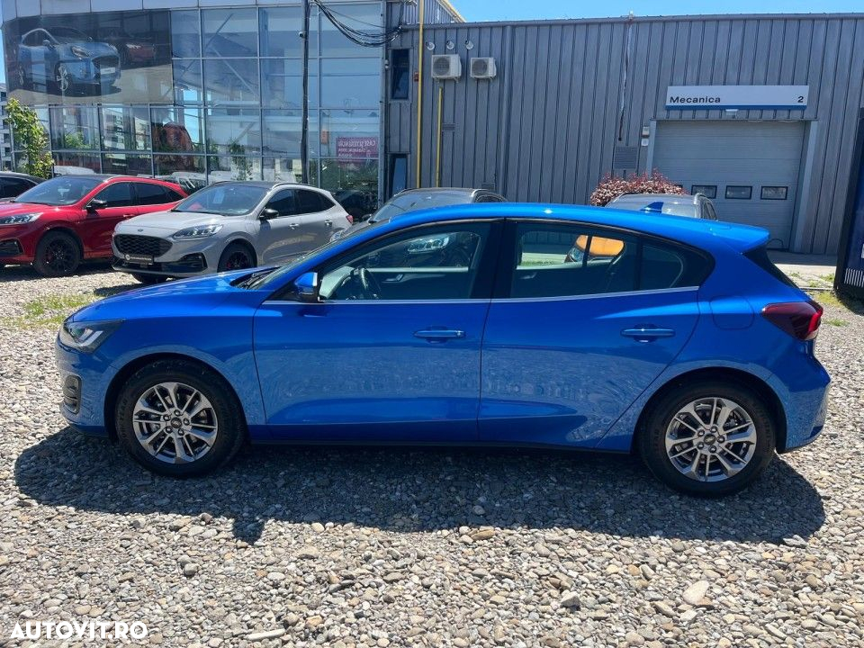 Ford Focus - 9