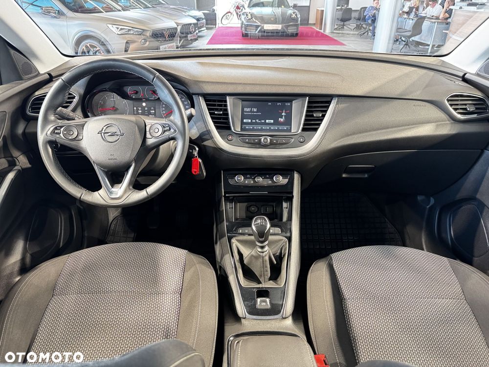 Opel Grandland X - 16