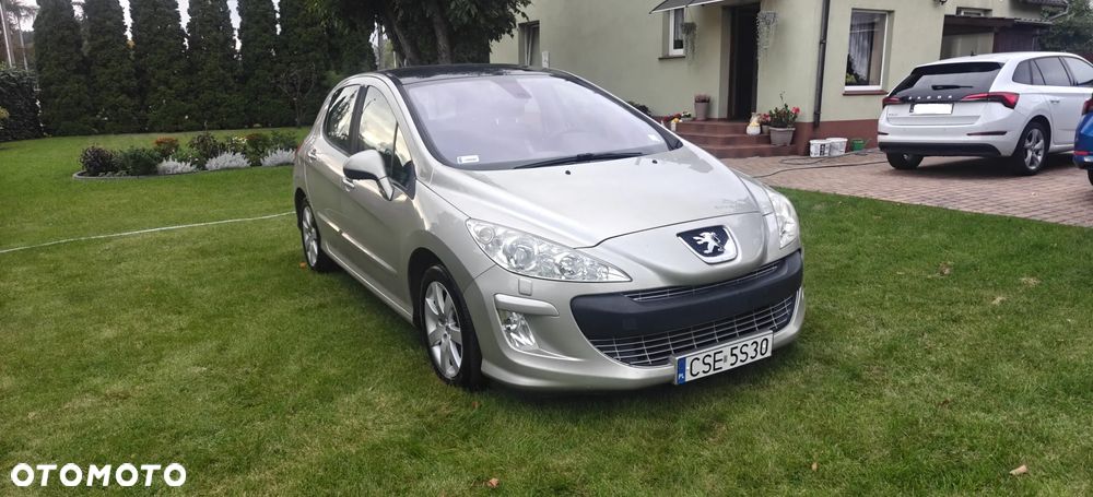 Peugeot 308 2008 photo 2
