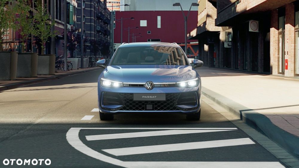 Volkswagen Passat - 4