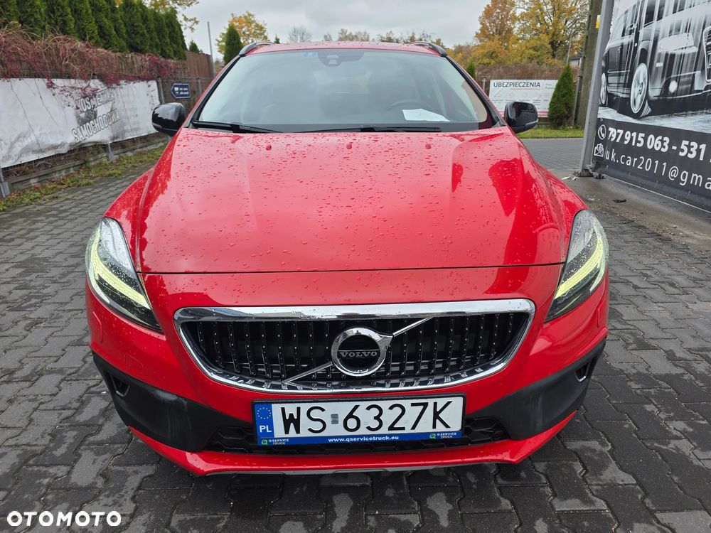 Volvo V40 2016 photo 2