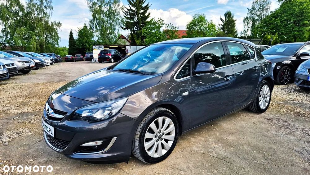 Opel Astra 1.4 Turbo Cosmo - 26