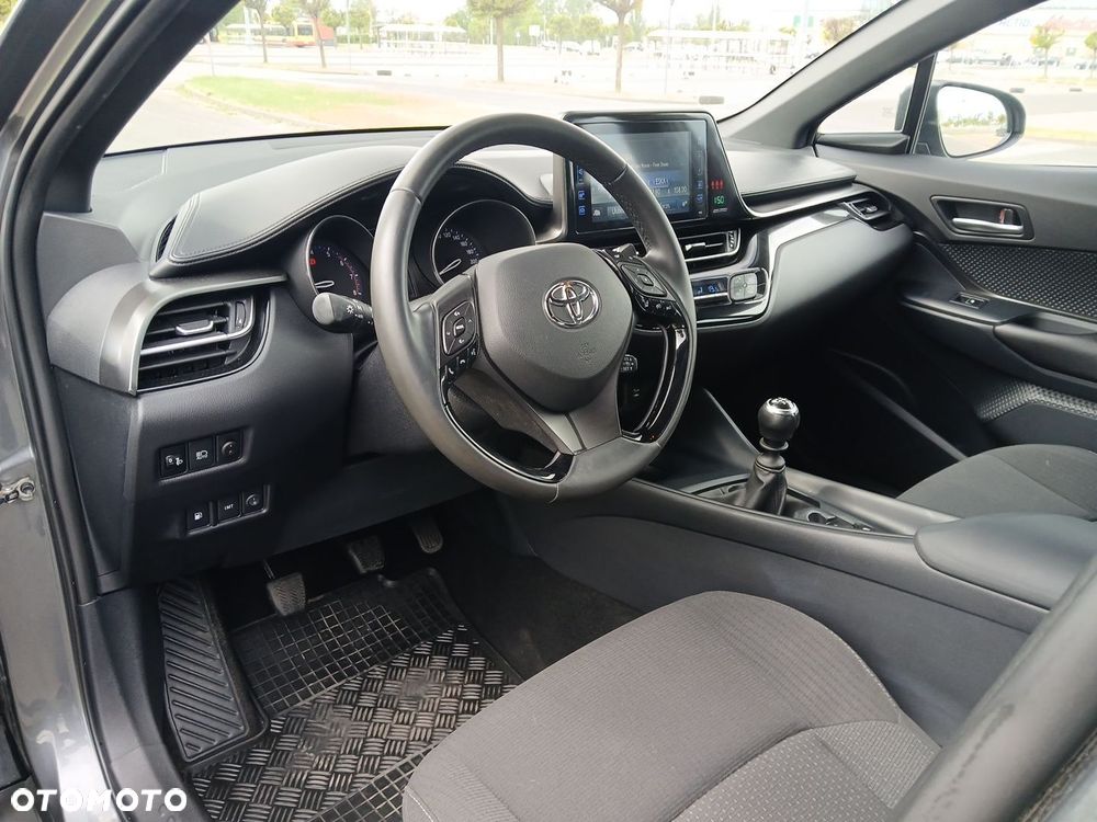 Toyota C-HR 1.2 T GPF Premium - 17