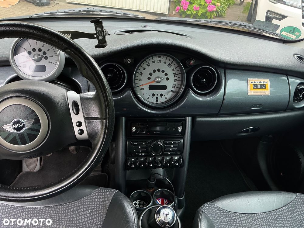MINI Cooper chili - 9