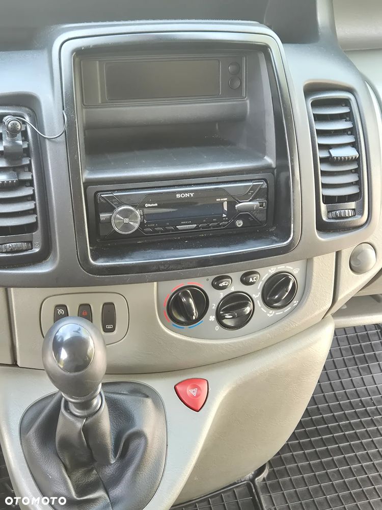 Renault Trafic - 6