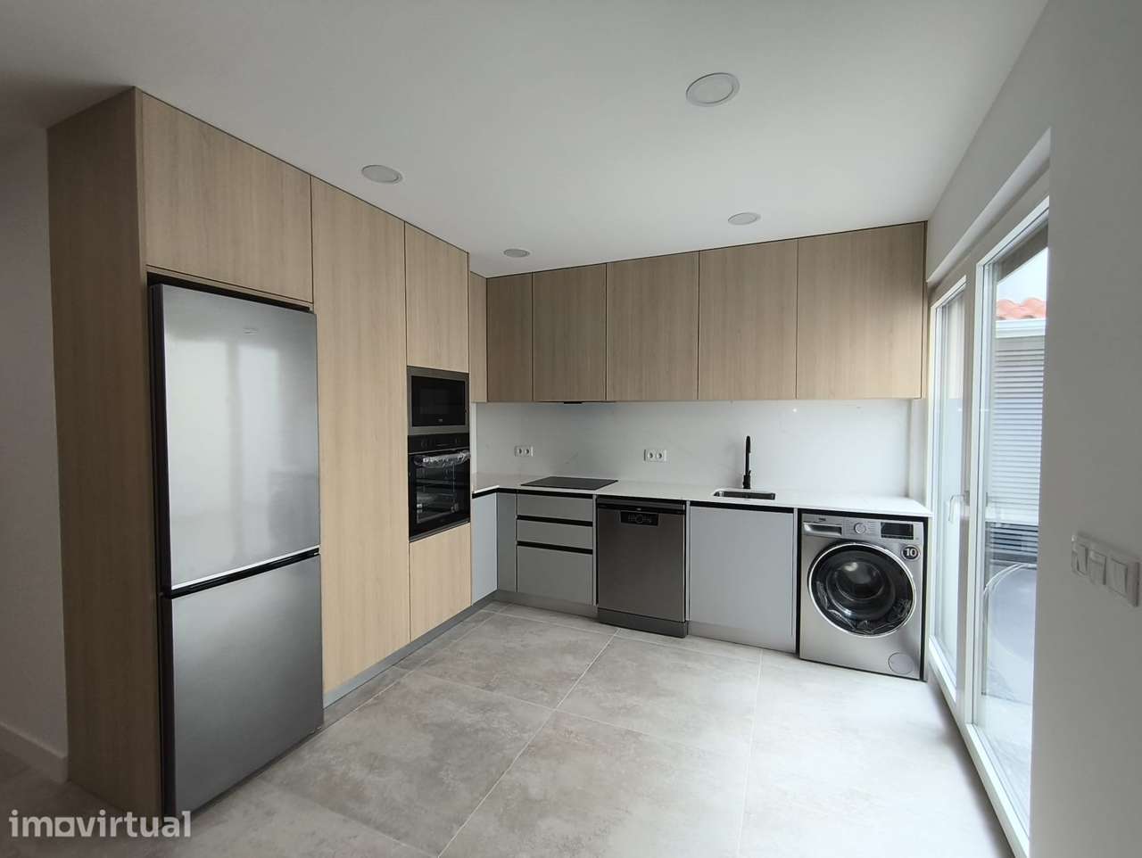 Apartamento  T2 em Fonte Grada - Grande imagem: 4/19