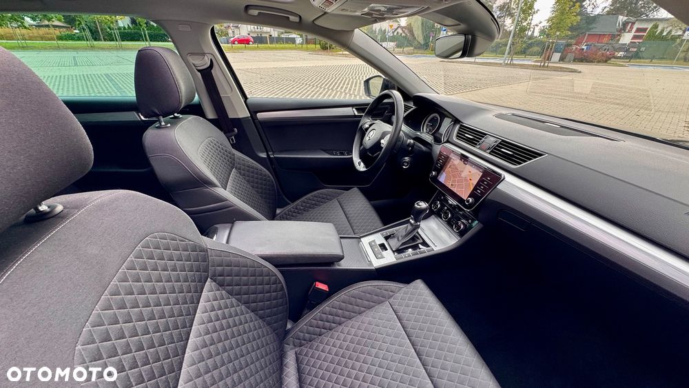Skoda Superb 2.0 TDI DSG Style - 40