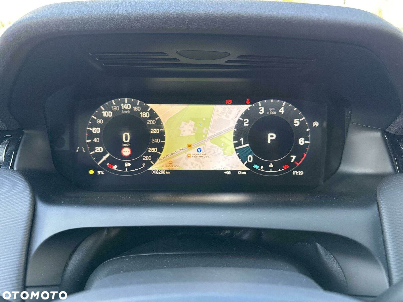 Land Rover Discovery Sport - 18